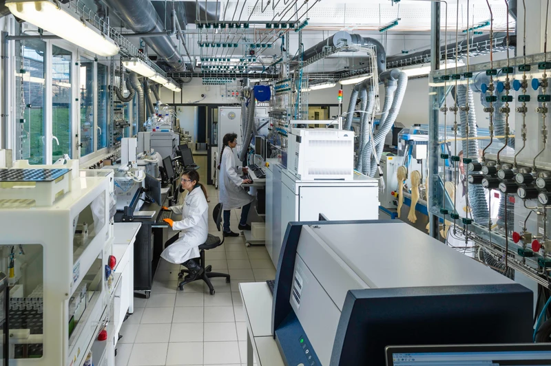 【ウェビナー】革新的な触媒プロセス開発のためのハイスループット実験とデジタル触媒技術（Chemspeed）